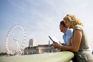 Couple nearer London Eye image