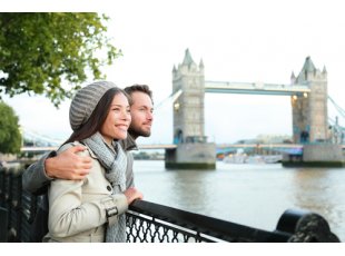 couple in London image